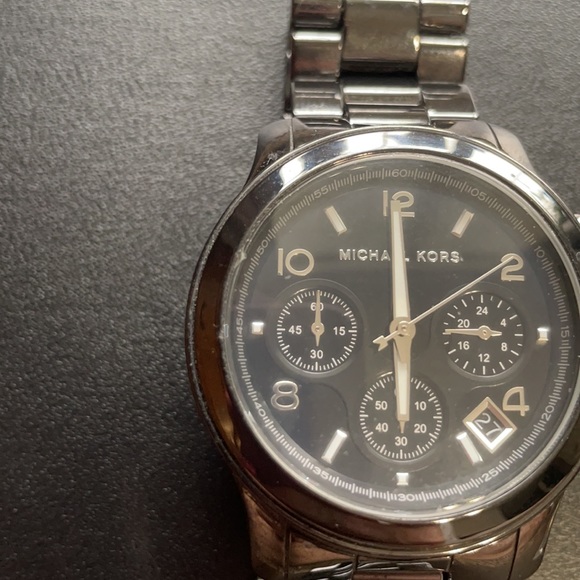 MK watch